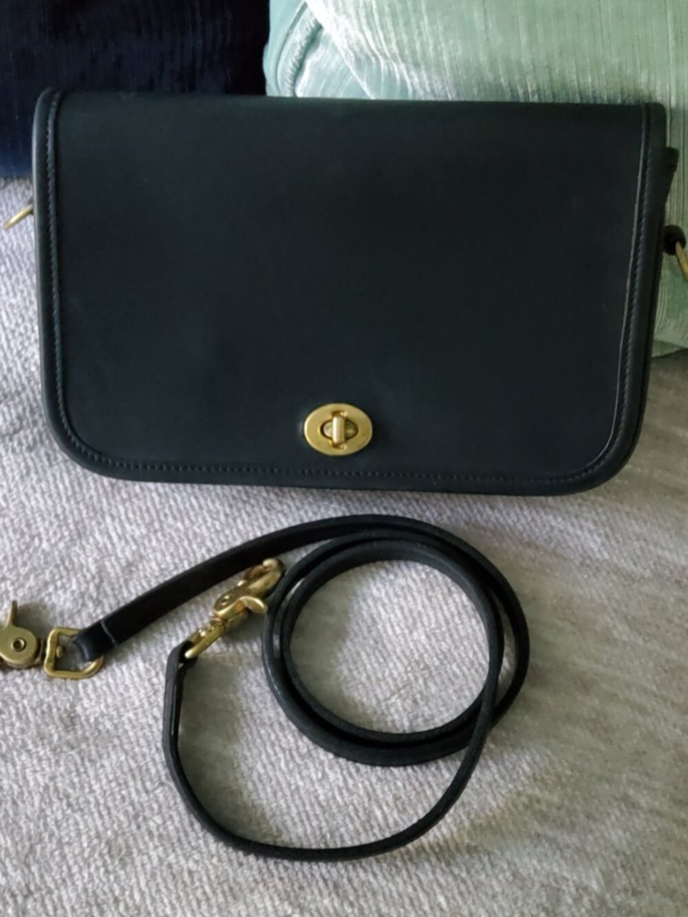 Navy Vintage Coach Pocket Purse 9755